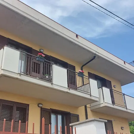 Il Cuore Di Lavika Apartament Acireale